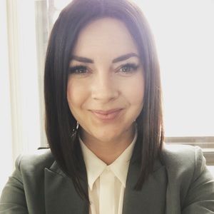 Meet your Posher, Regan